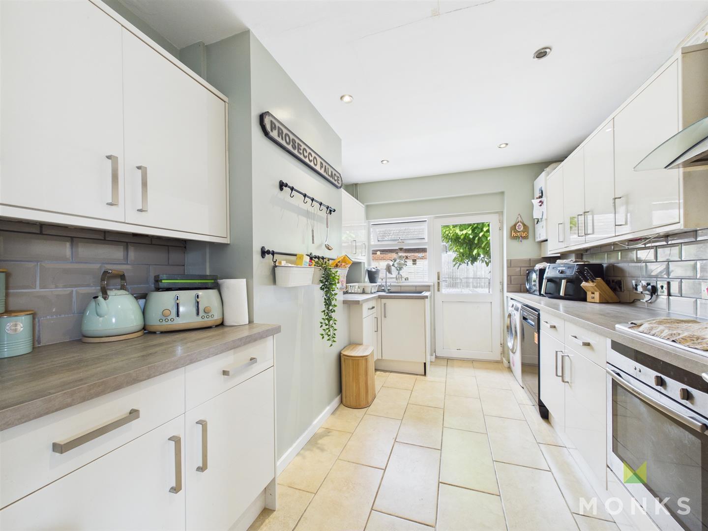 3 Rosehill Close, Oswestry, SY11 4DY SSTC